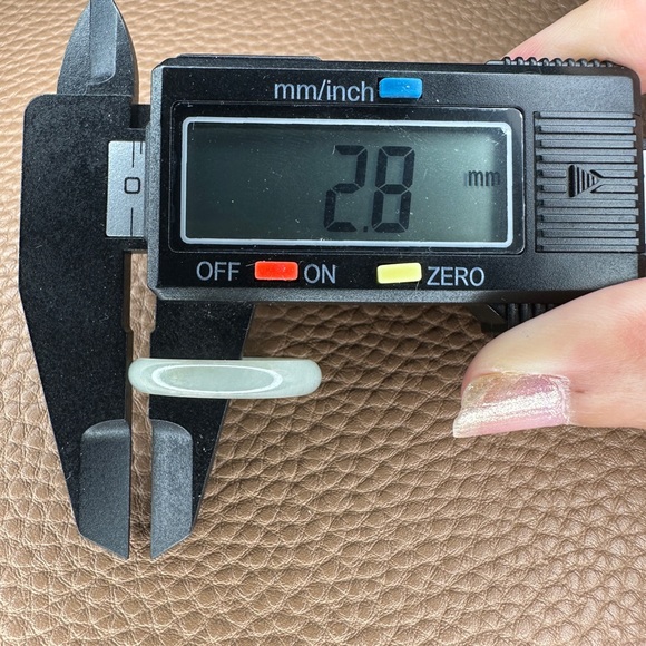 SIZE  10 NATURAL MYANMAR LIGHT GREEN COLOR JADEITE JADE RING,THICKNESS-4.3x2.8mm - Picture 7 of 8